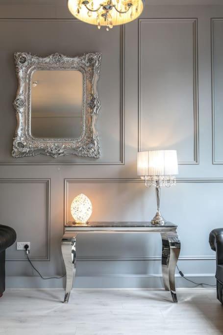 The V.I.P Suite - Sleeps 24! Best For Large Groups Liverpool Eksteriør bilde